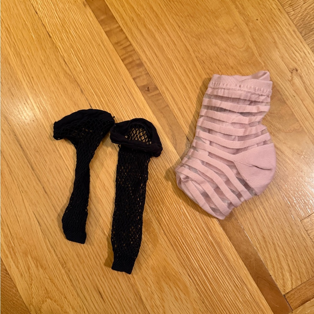 Bundle of Two Sheer Ankle Socks